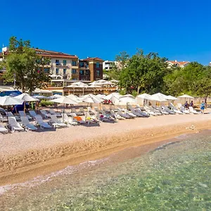 **** Hotel Blue Waves Chorwacja